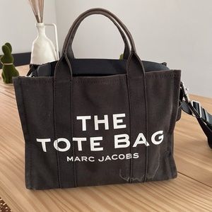 Marc Jacob’s Medium tote bag!